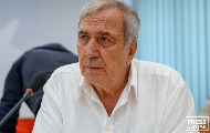 Власт заборавља своје посете неистомишљеницима: Сећа их се новинар Милан Јовановић, коме је запаљена кућа Власт заборавља своје посете неистомишљеницима: Сећа их се новинар Милан Јовановић, коме је запаљена кућа